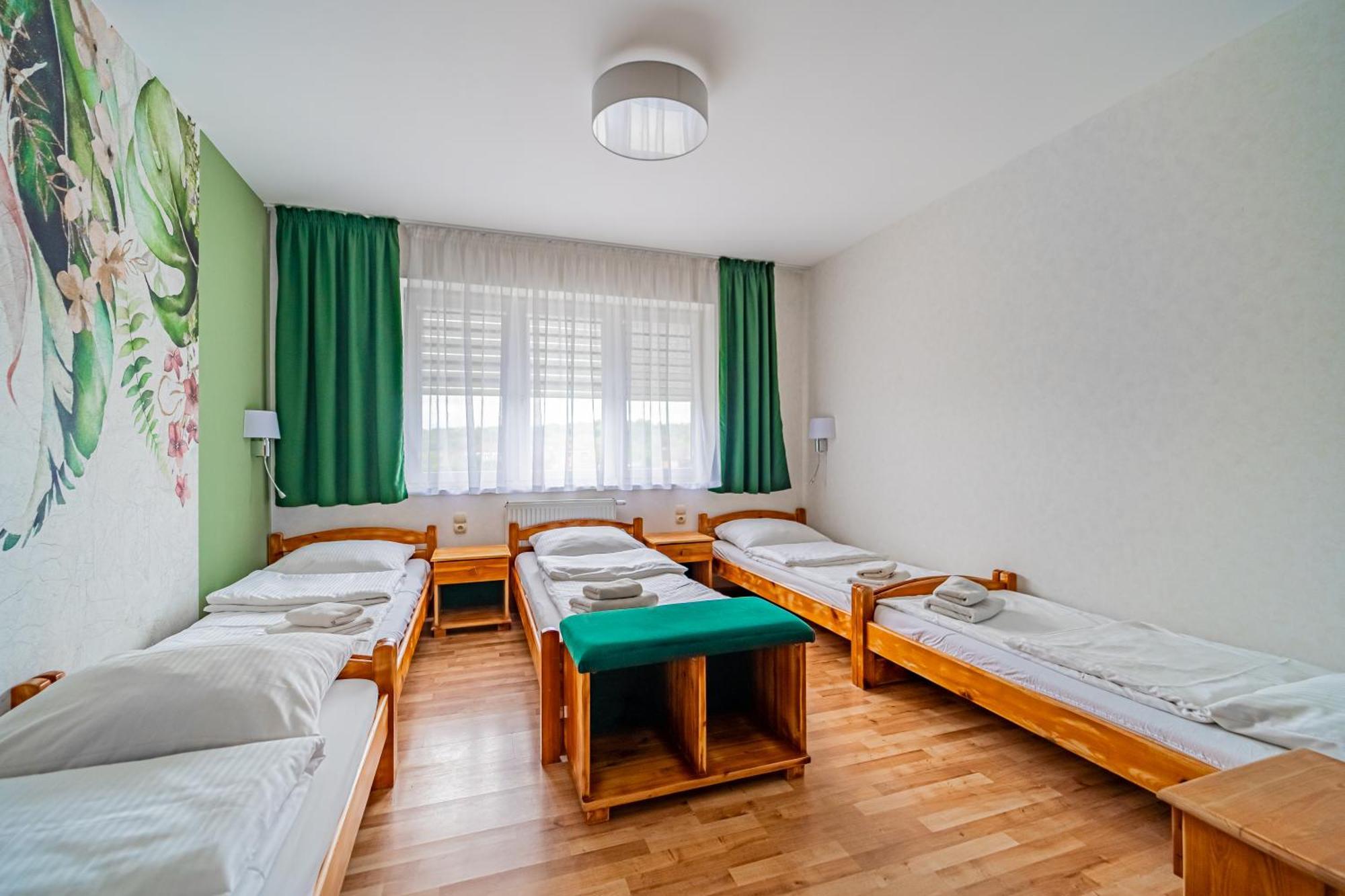 Rezydencja Pod Pieprzowkami Zalesie Gorzyckie Buitenkant foto