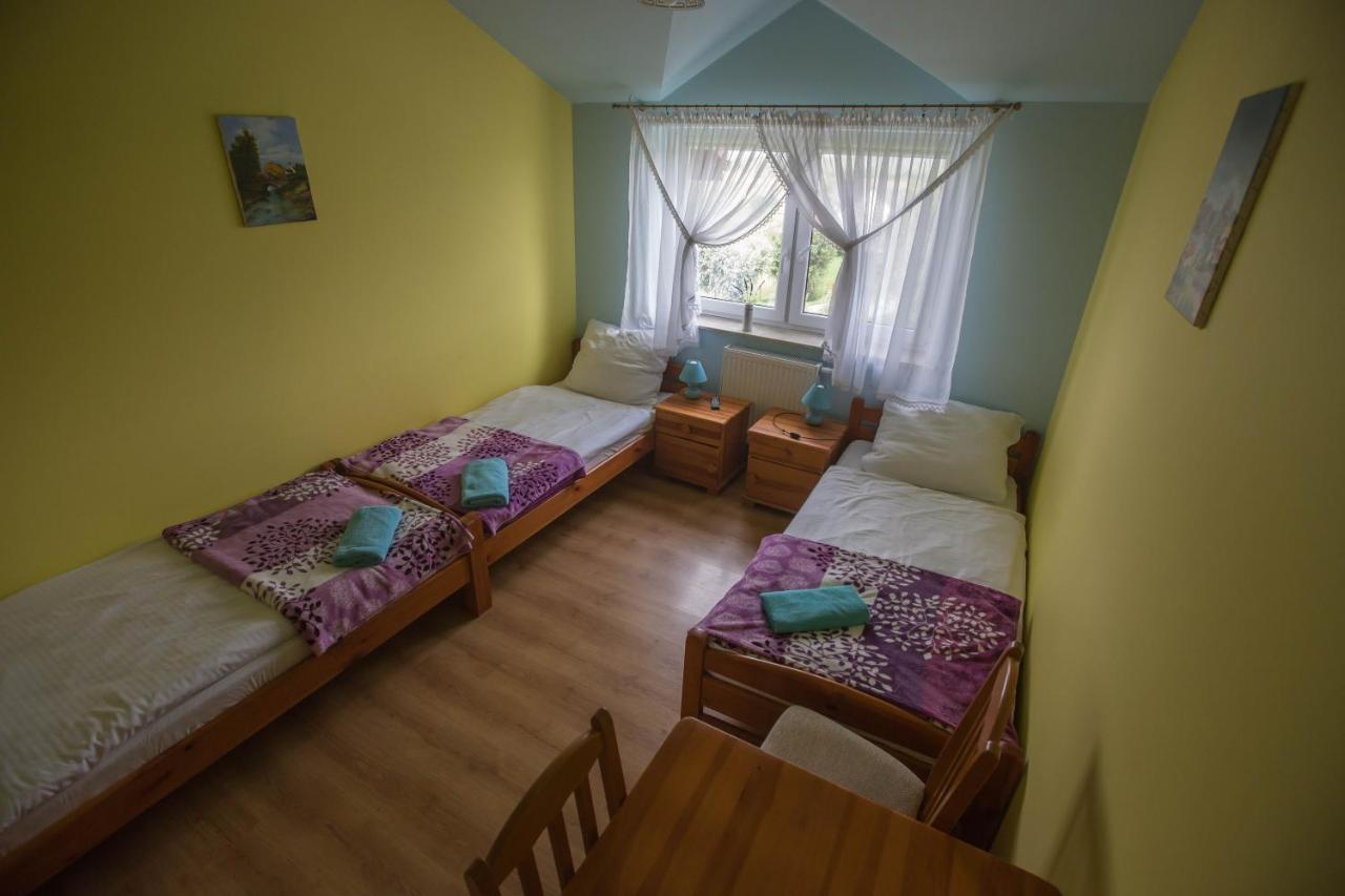 Rezydencja Pod Pieprzowkami Zalesie Gorzyckie Buitenkant foto